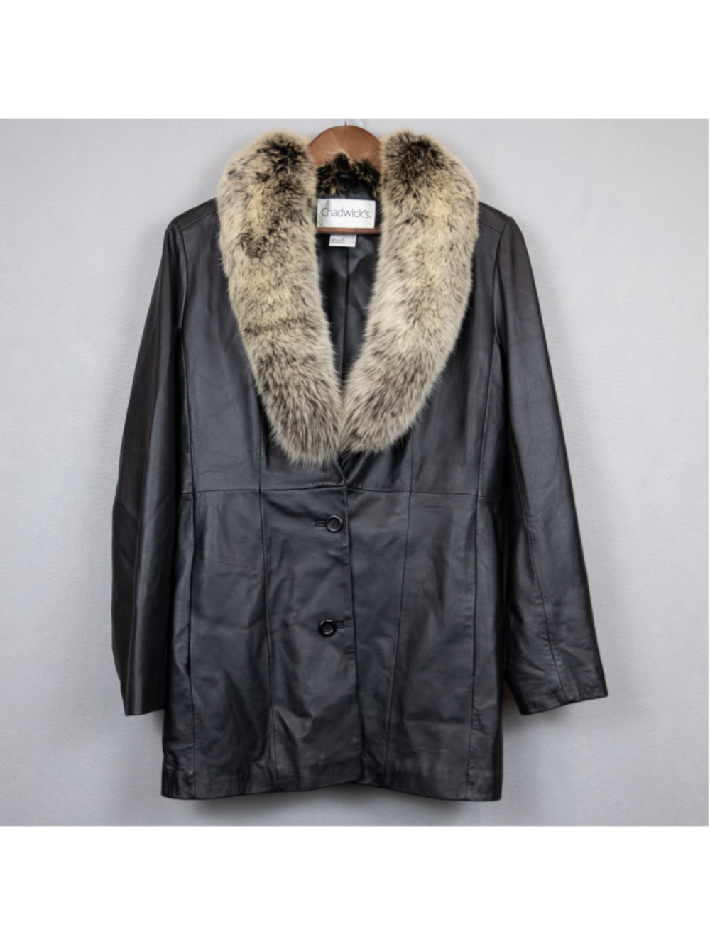 Vintage Chadwick's black leather fox fur trim jacket-M
